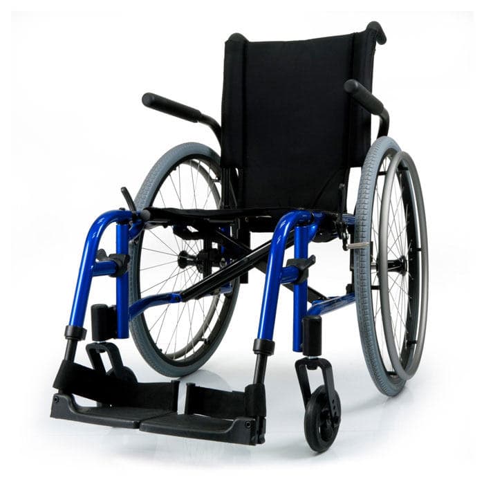 Quickie QX Lightweight Folding Manual Wheelchair - Image 2